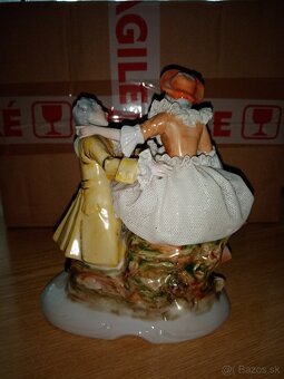 Porcelanova soska - 3