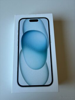 iPhone 15 blue - 3