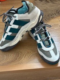 Predám adidas botasky - 3