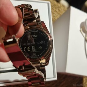 Michael Kors smart hodinky - 3