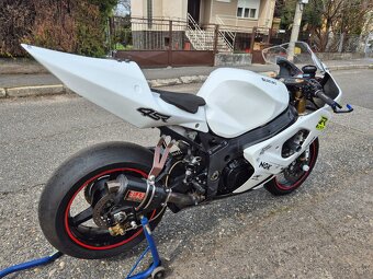 Suzuki GSX-R 1000  K4, Okruhovka - 3