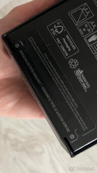 Samsung Galaxy S24 - 3