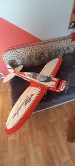 Rc lietadlo Commander - 3