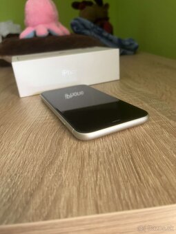 Predám iPhone 11 64gb - 3