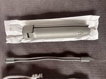 DJI Osmo Mobile 3 Combo - 3