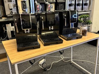 Kávovar DeLonghi Dinamica ECAM358.15.B - 3