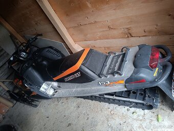 Snežný skúter ArticCat M7 - 3