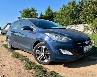 Hyundai i30 CW 1.6 CRDi 110 Family - 3