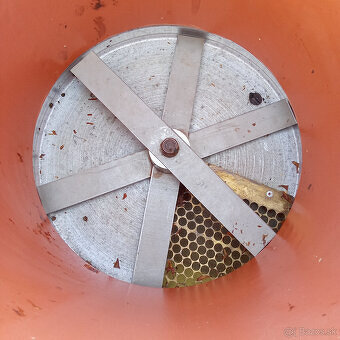 predám drvič na ovocie - 3