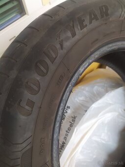 GOODYEAR, 215 / 65 R 16 - 3
