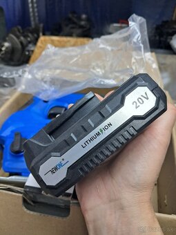 Akumulátorová priamočiara píla - 3