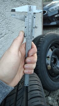 Letné gumy na diskoch 185x60 R14 - 3