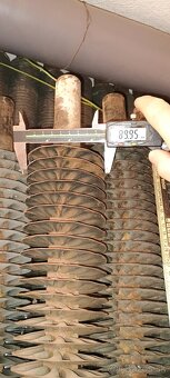 Závitový radiátor 90 mm - 3