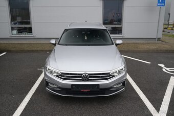 Volkswagen Passat Variant (Combi) R-Line 147 kW 4MOTION - 3