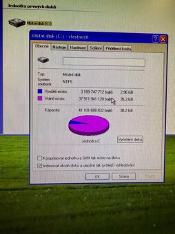 Stolový počítač s Windows XP – ideálny pre staršie programy - 3