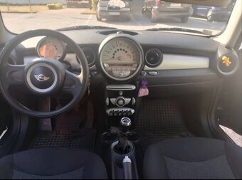 Predám Mini Cooper D - 3