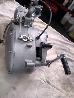 Predam motor Jawa 20/21/23, Jawa 555 - 3