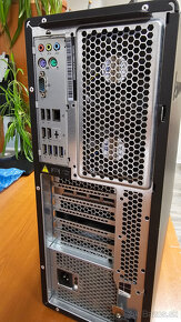 Predám pracovnú stanicu: Workstation Lenovo P510 CPU Xeon E - 3