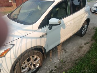 Ford Kuga 2010 - 3
