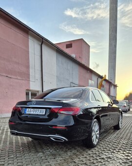 Mercedes-Benz E trieda Sedan 220cdi 4MATIC - 3