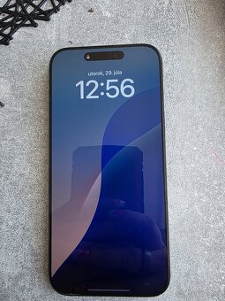 16 pro max Black titanium 256gb - 3