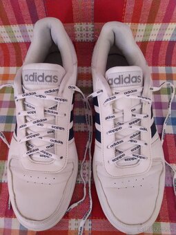 Botasky Adidas - 3
