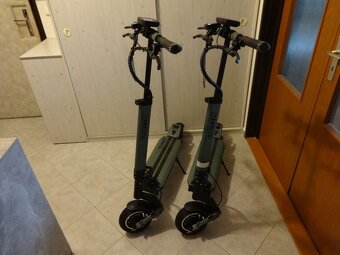 Vsett 8 / 600W/48V 15,6Ah - predám 2ks - 3