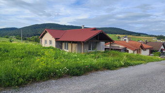 Rozostavaný 4 izbový rodinný dom na veľkorysom pozemku 1050  - 3