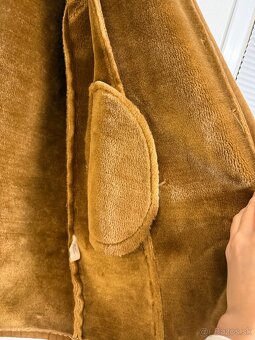 Dámsky zimný kabát KARA – vintage shearling štýl, hnedý - 3