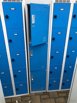 Šatníková kovová plechová skrinka 1ks - 3