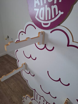 Stojan na detské ruksaky Affenzahn do predajne - 3