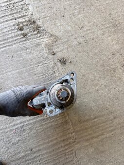 Štartér Vw Golf 1.9tdi 66/81 kw - 3