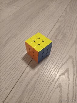 Rubiková Kocka 3x3x3 profesionálna - 3