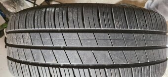 Goodyear 205/55R16 - 3