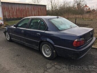 Prodám náhradní díly z e38 740iL 750iL - 3