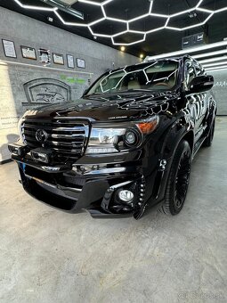 Toyota LANDCRUISER 200 V8 4.5 l D-4D LUX WALD TUNING - 3