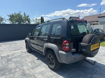 Jeep Cherokee 2.8crd dovoz gb - 3