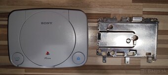 Playstation One - 3
