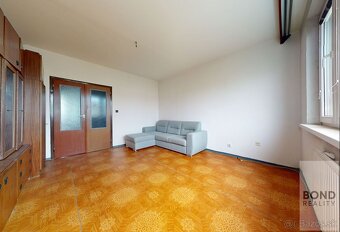 4-IZBOVÝ BYT S LODŽIOU ZA MOSTOM SNP, PIFLOVA UL. - 3