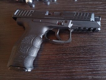 Vzduchova pisol Umaex Hckler & Koch V9 blwback - 3