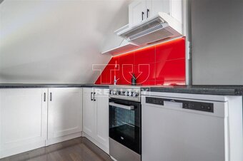ZNÍŽENIE-TEHLOVÝ 2 IZBOVÝ PODKROVNÝ BYT V KYSUCKOM NOVOM... - 3