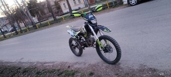 Pitbike 150 cm3 - 3