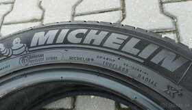 Michelin PRIMACY 3 215/55 R17 - 3