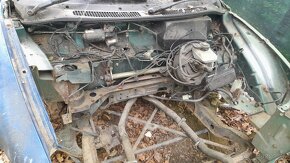 skelet z kabrioletu MG TF - 3