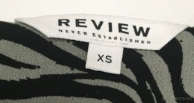 Šaty Review XS - 3