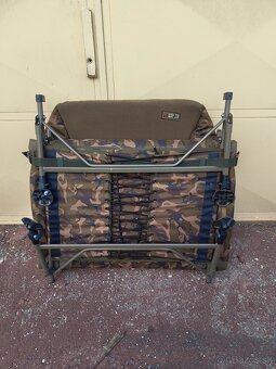 Lehátko FOX R3 Camo Bedchair XL + Spacák EVOventec ripstop 5 - 3
