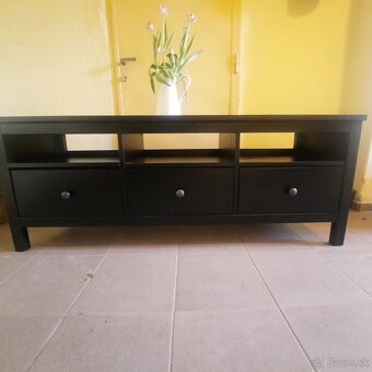 Predam stolik pod tv - Ikea Hemnes. - 3