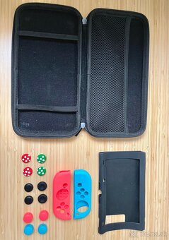 Nintendo Switch + originál krabica a príslušenstvo - 3