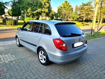 Škoda Fabia II FACELIFT COMBI 2013 1,2 TSI 77KW 105"PS ELEG - 3