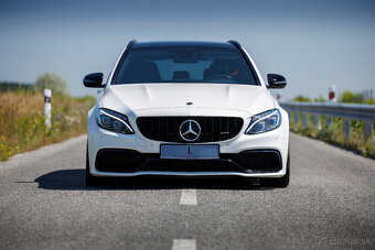 Mercedes C63S AMG Performance, 74000 km, 2017, krásny stav - 3